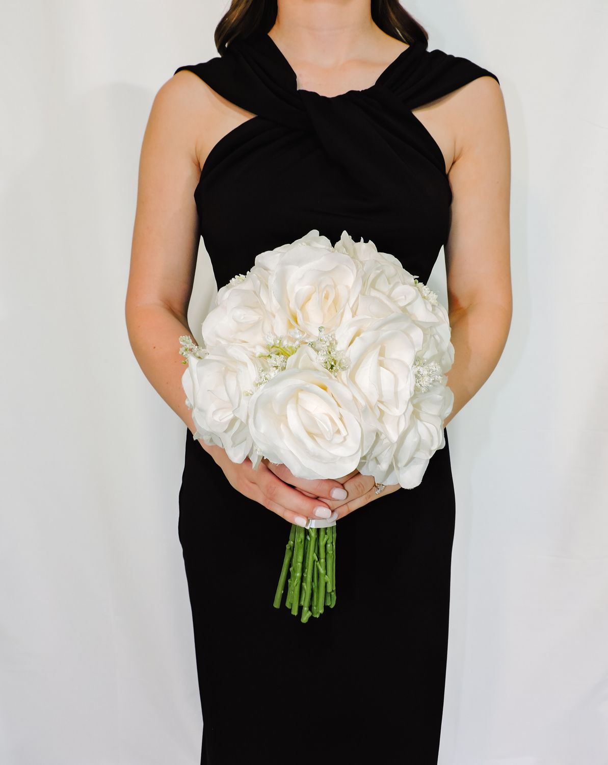 Heavenly Scent Bridesmaid Bouquet No Greenery (Rental)
