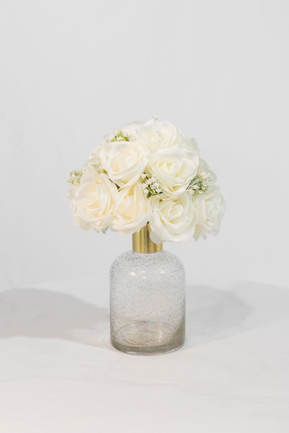 Heavenly Scent Short Gold Neck Vase Centerpiece (Rental)