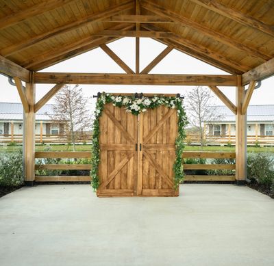 Heavenly Scent Garland Backdrop (Rental)