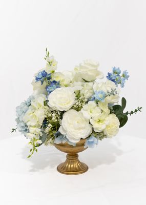 Little Touch of Blue Gold Petite Vase (Rental)