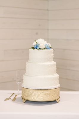 Little Touch of Blue Cake Cluster (Purchase)