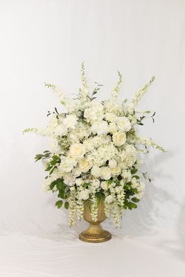 Heavenly Scent XL Gold Planter (Rental)