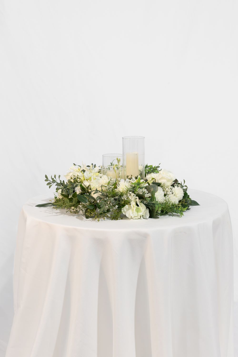 Sweet Merlot Large Round Centerpiece (Rental)