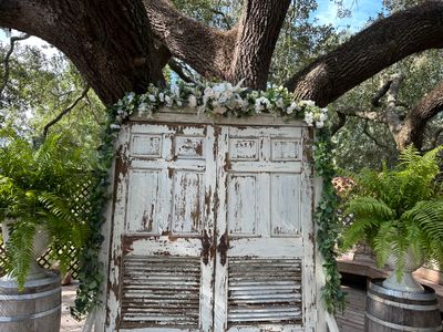 Garden Party Garland Backdrop (Rental)