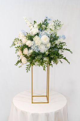 Little Touch of Blue Pillar Stand Centerpiece (Rental)