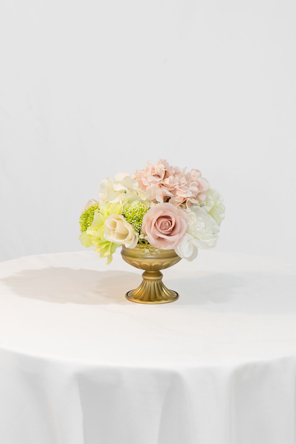 Pretty in Pink Gold Petite Vases With Lime (Rental)