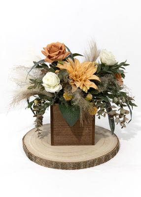 Rustic Romance Wood Plate Centerpiece (Rental)