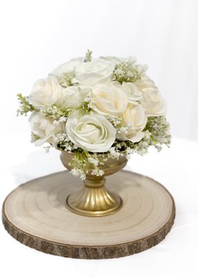Heavenly Scent Wood Plate Centerpiece (Rental)