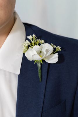Spring Love Boutonniere (Rental)