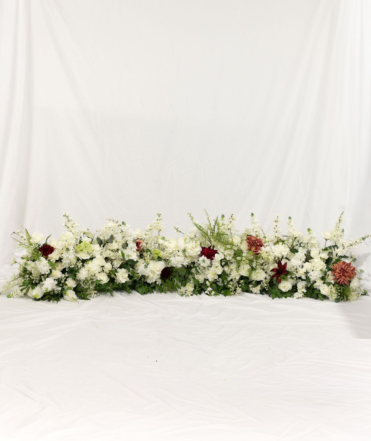 Sweet Merlot Ground Arch (Rental)