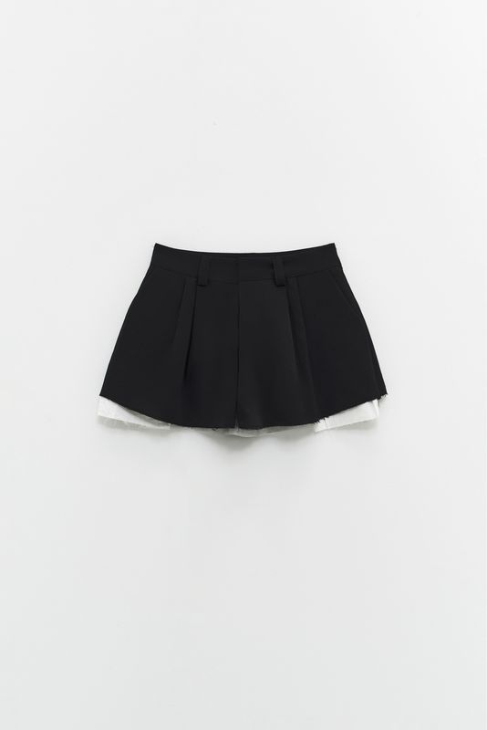 PANTALONCINO TAGLIO VIVO