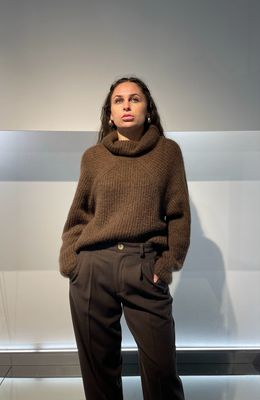 MAGLIONE AMPIO