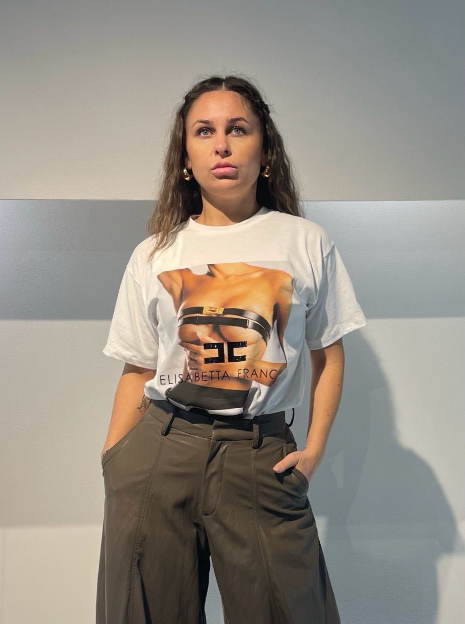T-SHIRT CON STAMPA
