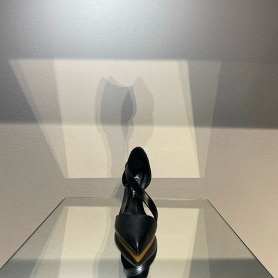 DÉCOLLETÉ CON CINTURINO