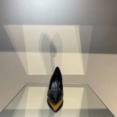 DÉCOLLETÉ CON TACCO TONDO