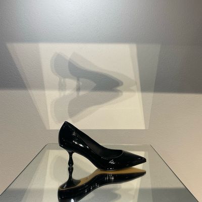 DÉCOLLETÉ CON TACCO TONDO