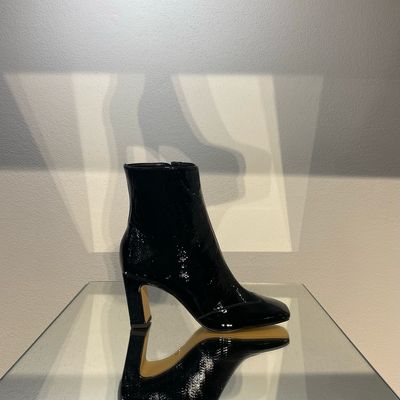 STIVALETTO IN VERNICE