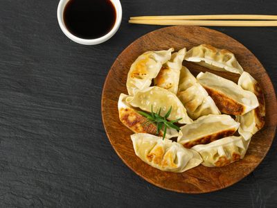 Chicken gyoza (3 stuks) met hoisinsaus