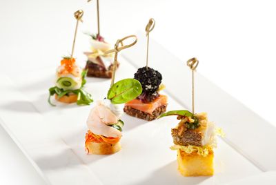 Canapés schaal (64 stuks)