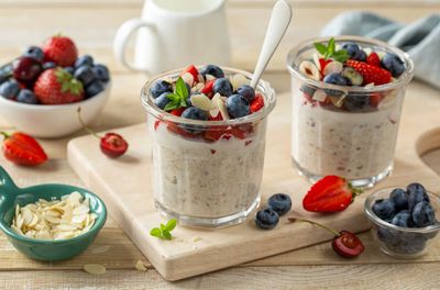 Overnight oats met amandelmelk (V+)