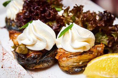 Blini gerookte makreel met roomkaas &amp; groene appel