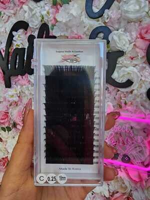 Lashes Mi Classic Flat 0.25 (Size 14 To 18) EmpoFuture