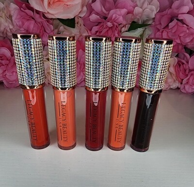 Lip gloss tint. Long lasting.  Son bóng dưỡng ẩm nhuộm màu môi. Lâu trôi bóng mịn. EmpoFuture