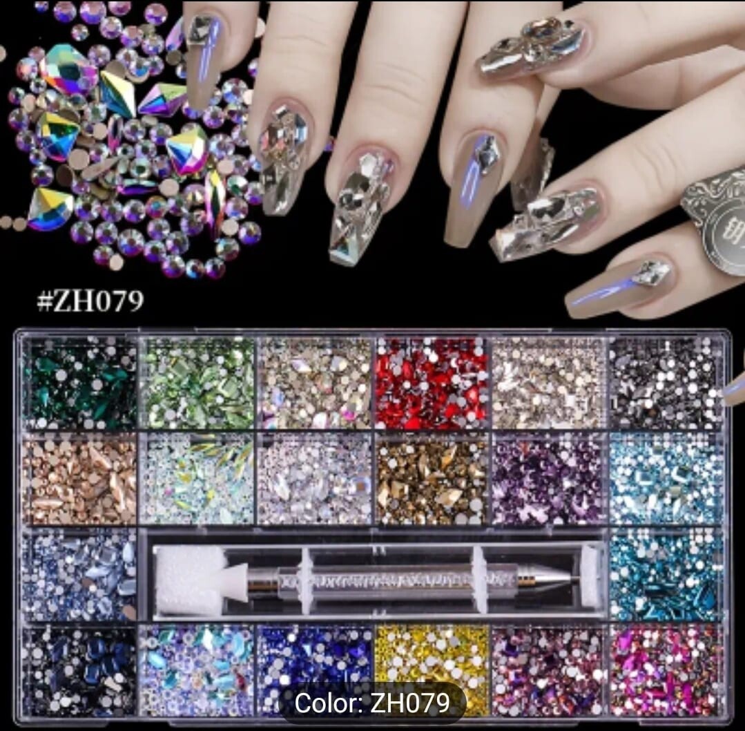 Super Big Diamond nails box. 20 colors. Mix shaped. Hộp diamond gắn nails 20 màu đủ shape ,siêu sáng, chất lượng cao