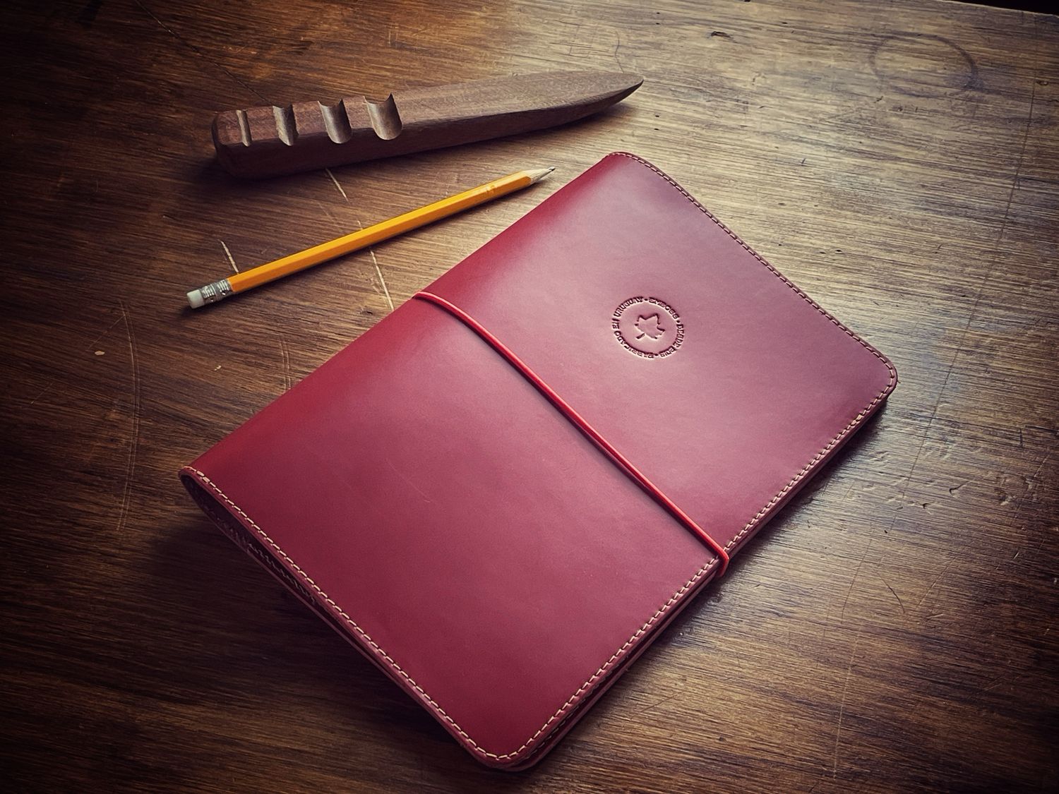 A5 Tapa de cuero ROJO (con bolsillos interiores)