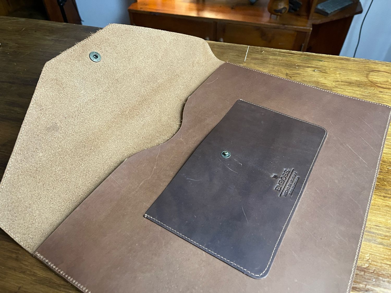 Estuche notebook 40 cm x 27 cm CON BOLSILLO