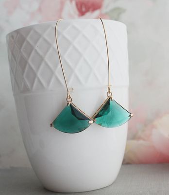 Emerald Green Glass Earrings