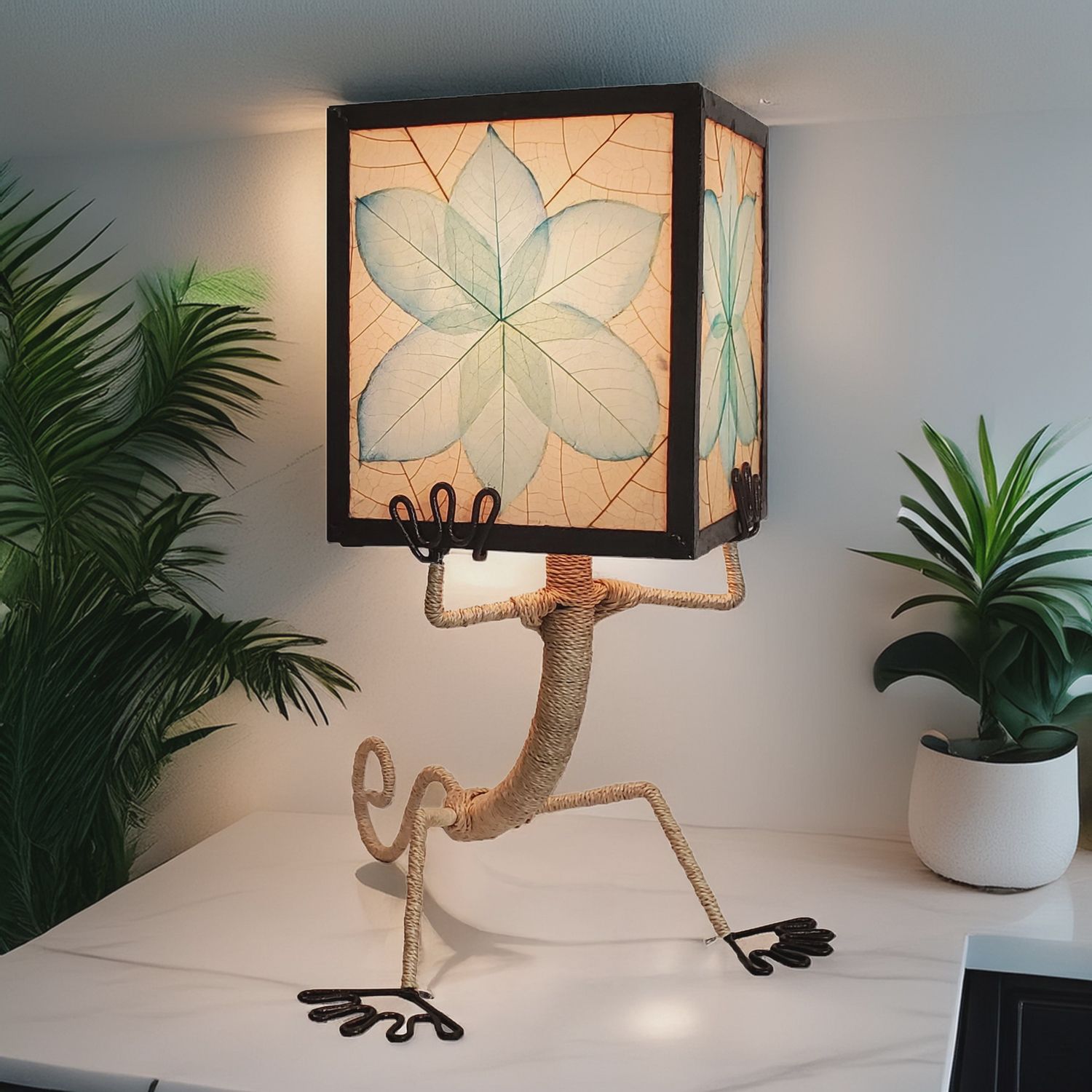 Gecko Table Lamp Sea Blue