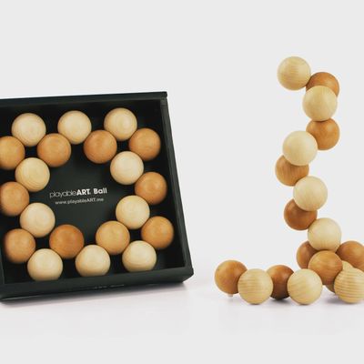 Natural Playable Art Ball