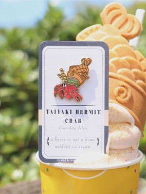 Taiyaki Hermit Crab Enamel Pin