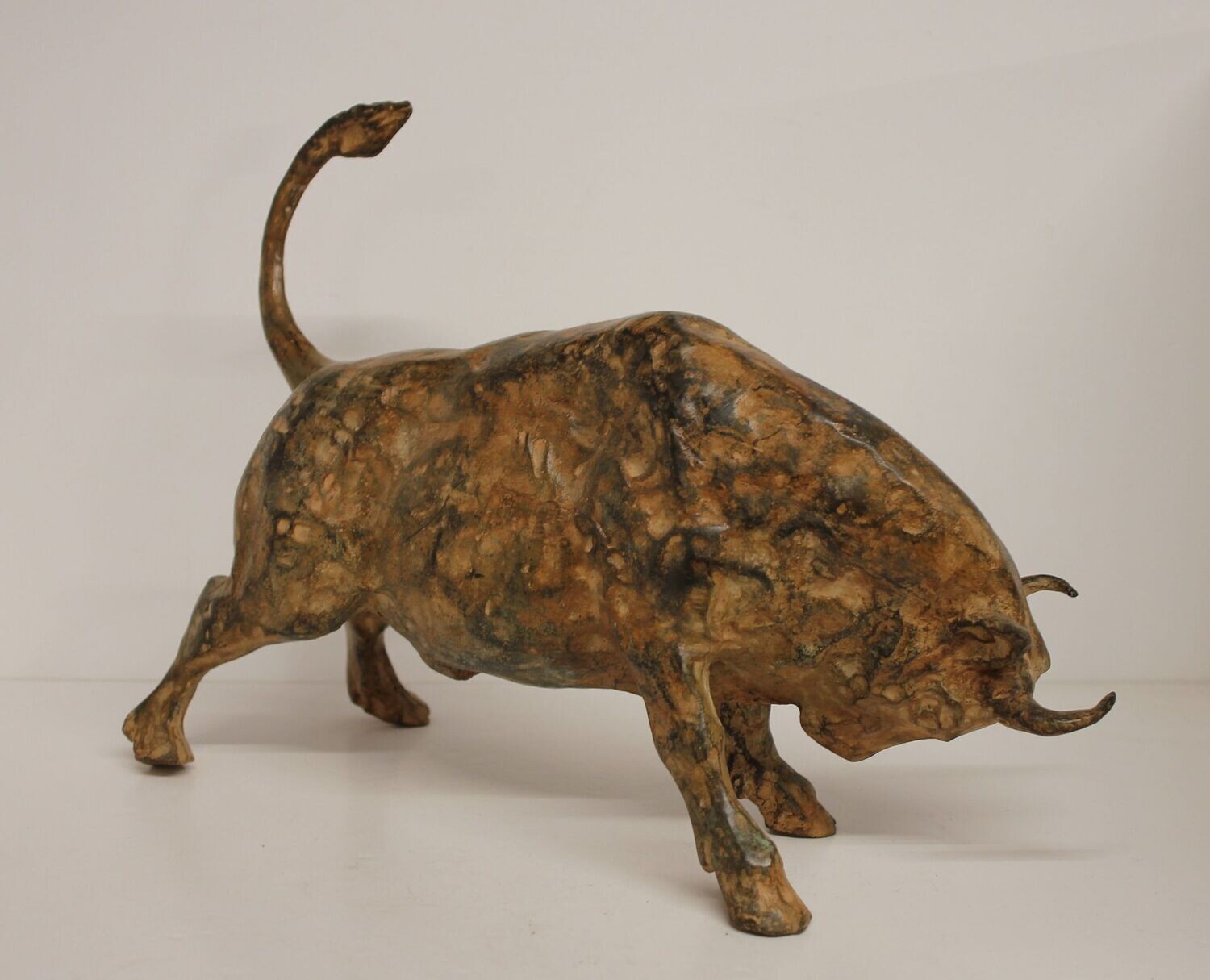 Taureau - bronze de Pierre Chenet