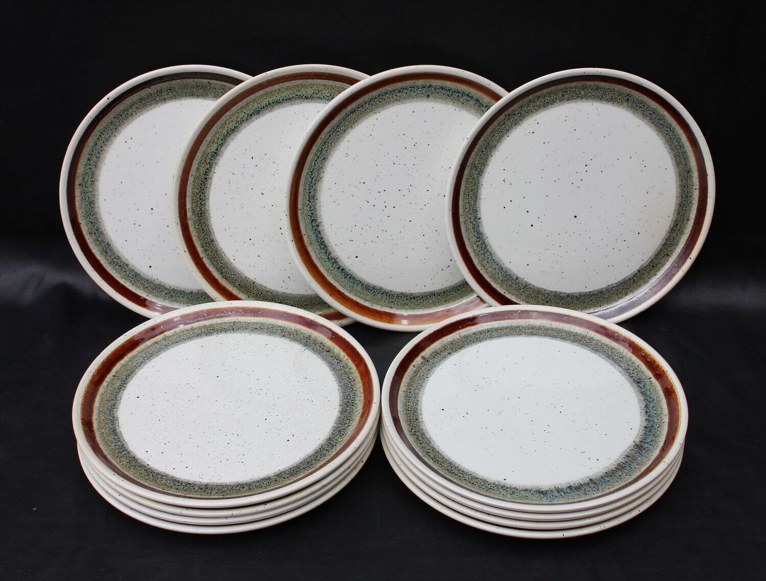 12 assiettes a dessert vintage