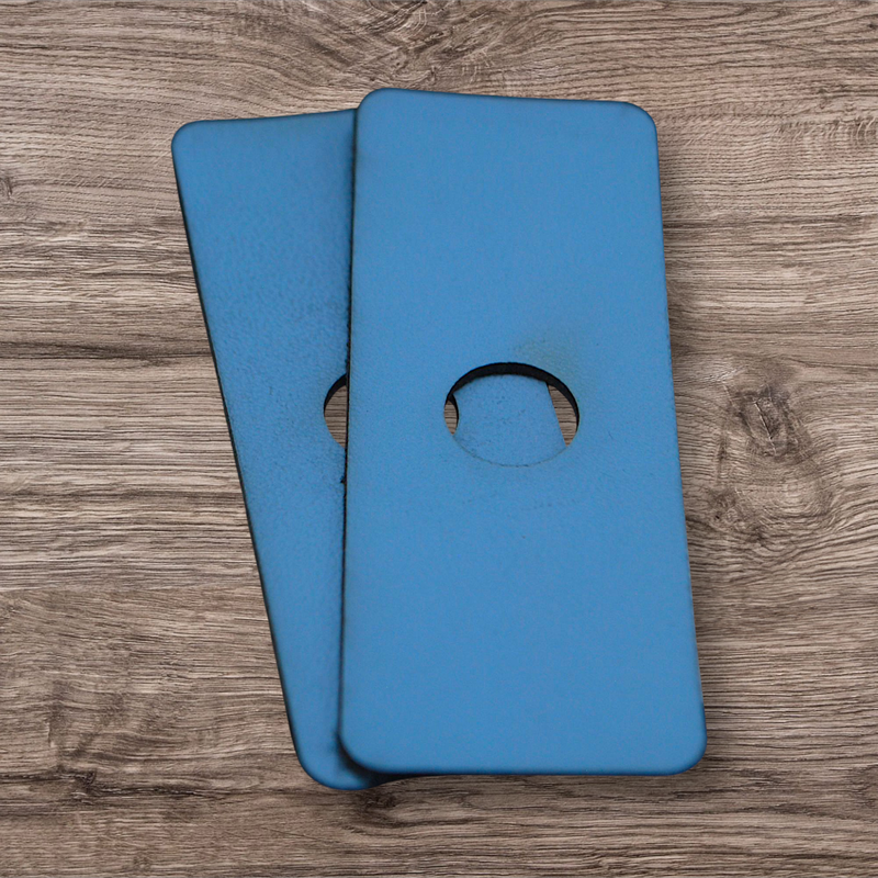 No. 05 – Light Matte Grey Leathers