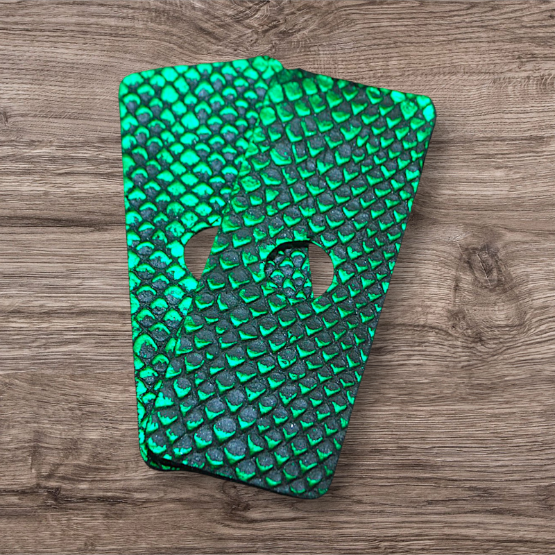 No. 47 – Reflective Emerald Scaled Leathers
