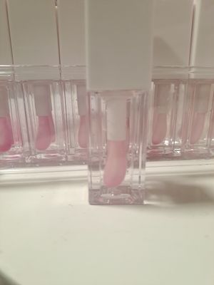 Lip Gloss Color Changing 