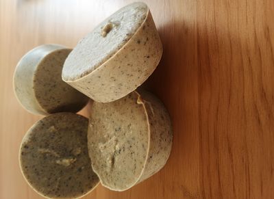 Shampoo Bars - Hibiscus and Liquorice Shampoo Bars - Hibiscus and Liquorice