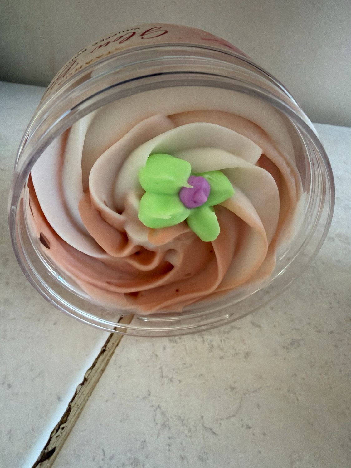 juicy coconut-Lime whipped body Butter
