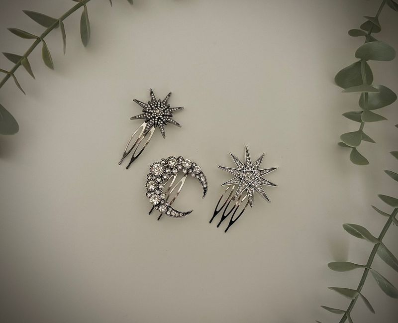 Conjunto de horquillas luna y estrellas