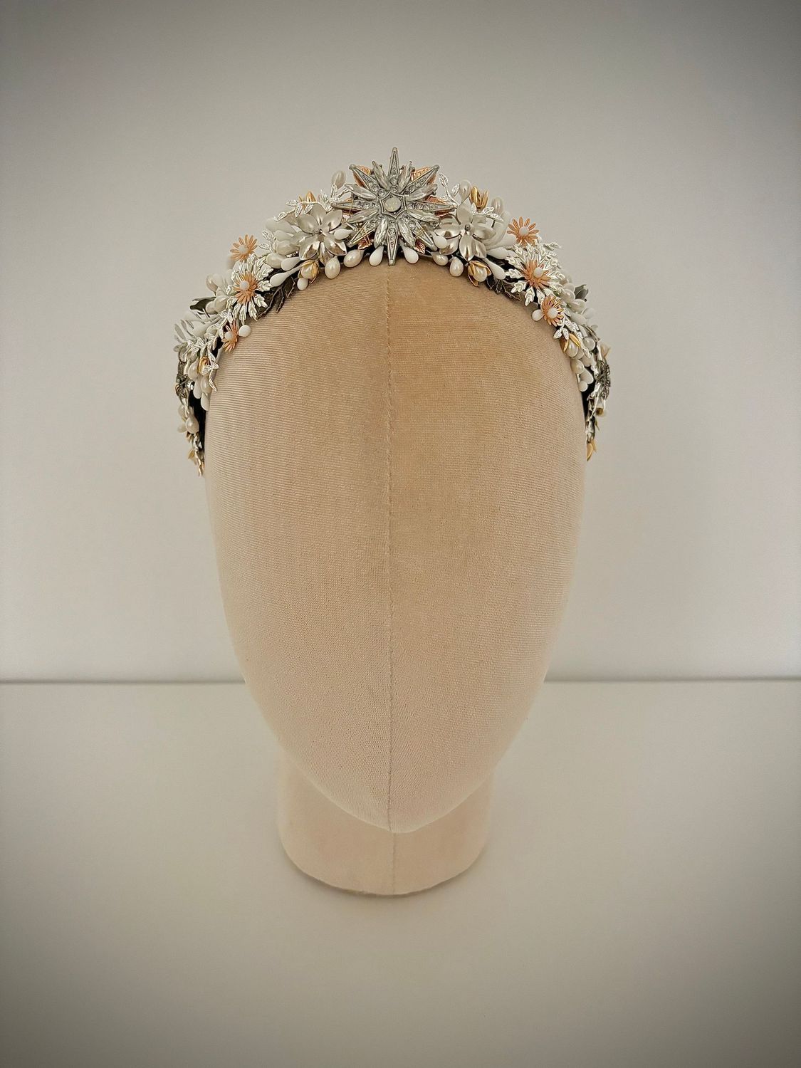 Tiara de novia Freya Plata