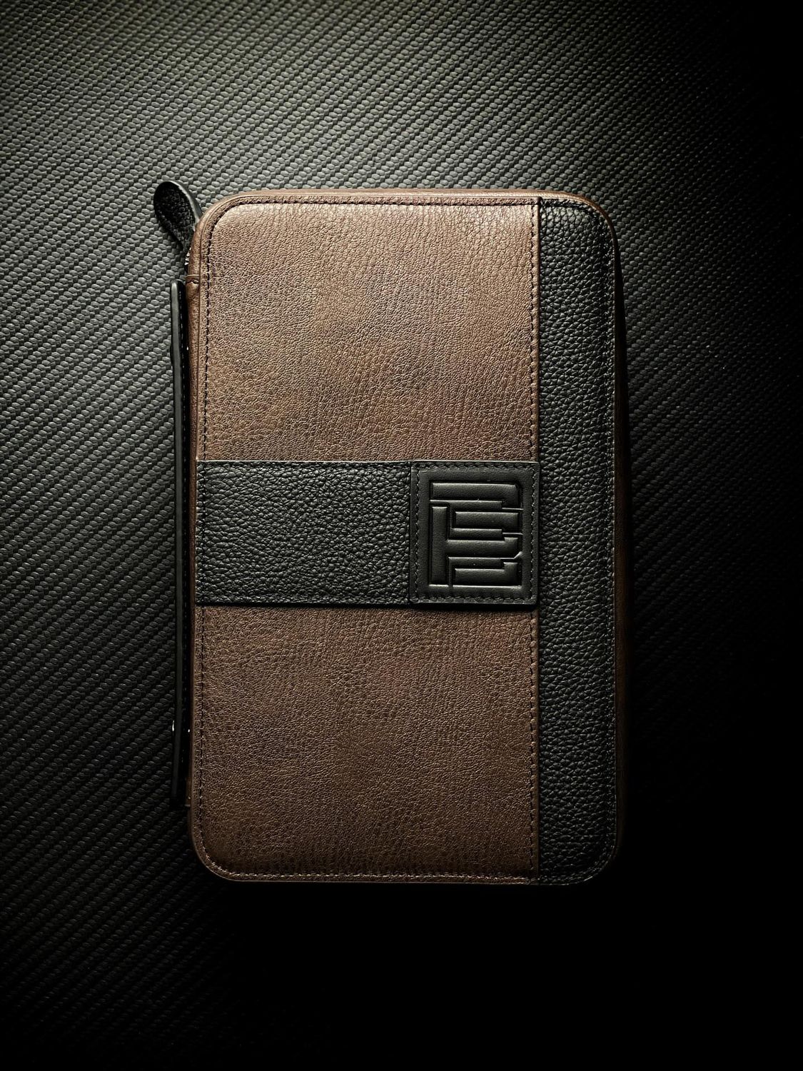 LEATHER SERIES - &quot;CHOCOLATE DROP&quot; TRAVEL CASE