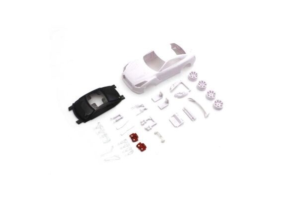 Nissan GT-R (R35) White Body Set w/Wheels