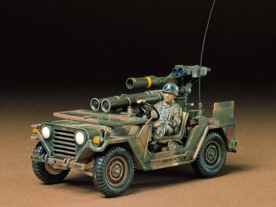 1/35 US M151A2 w/TOW Missile Launcher