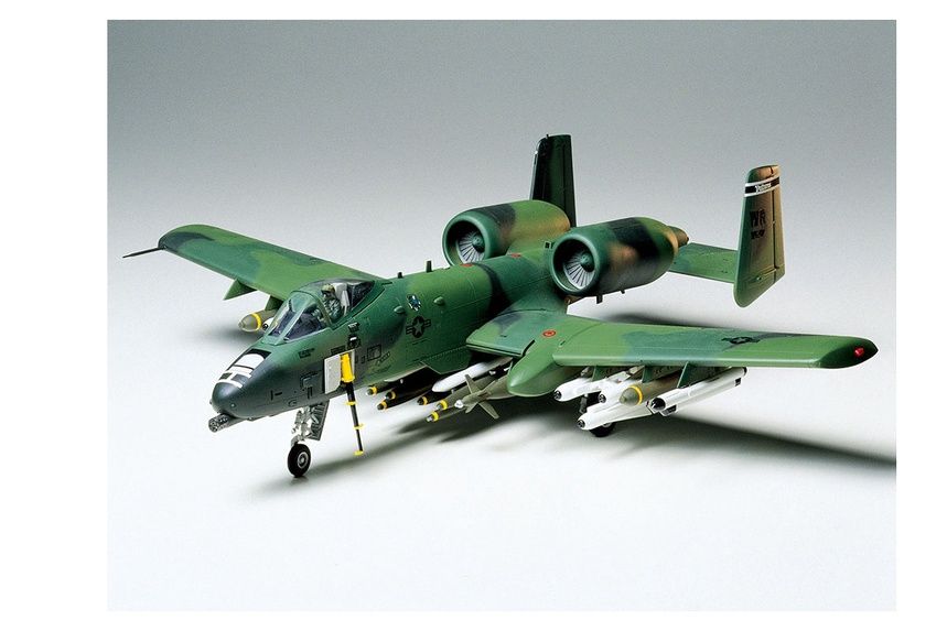 1/48 Fairchild Republic A-10A Thunderbolt II