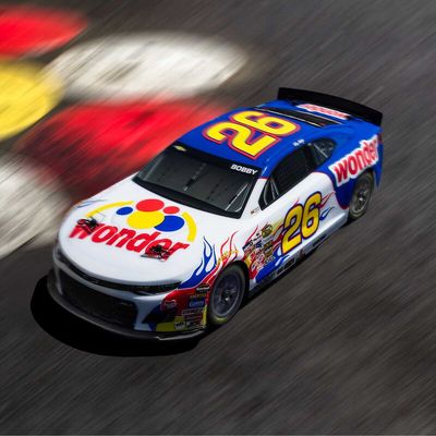 1/12 Losi NASCAR Ricky Bobby No. 26 Wonder Bread Chevrolet ZL1