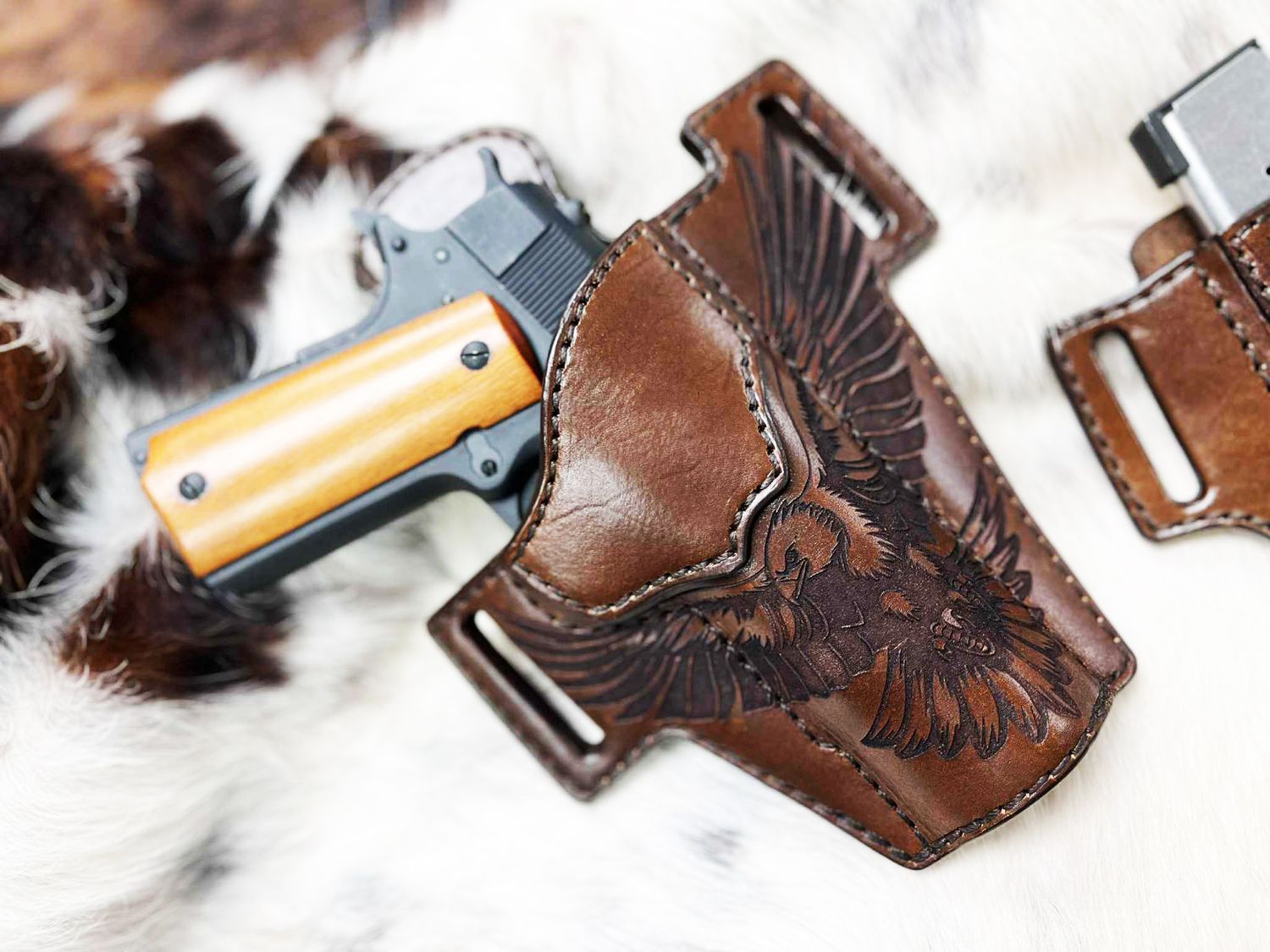 1911 Commander Holster
