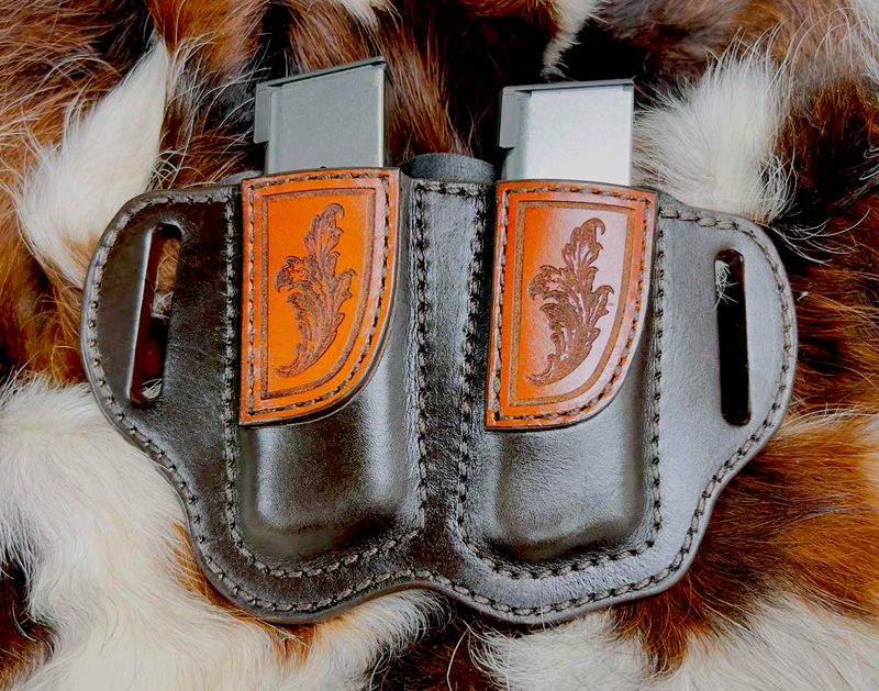 1911 Mag Holster Floral Engraved (Universal Orientation)